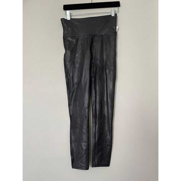 SPANX faux leather Leggings - Black - Size Med - Picture 2 of 6